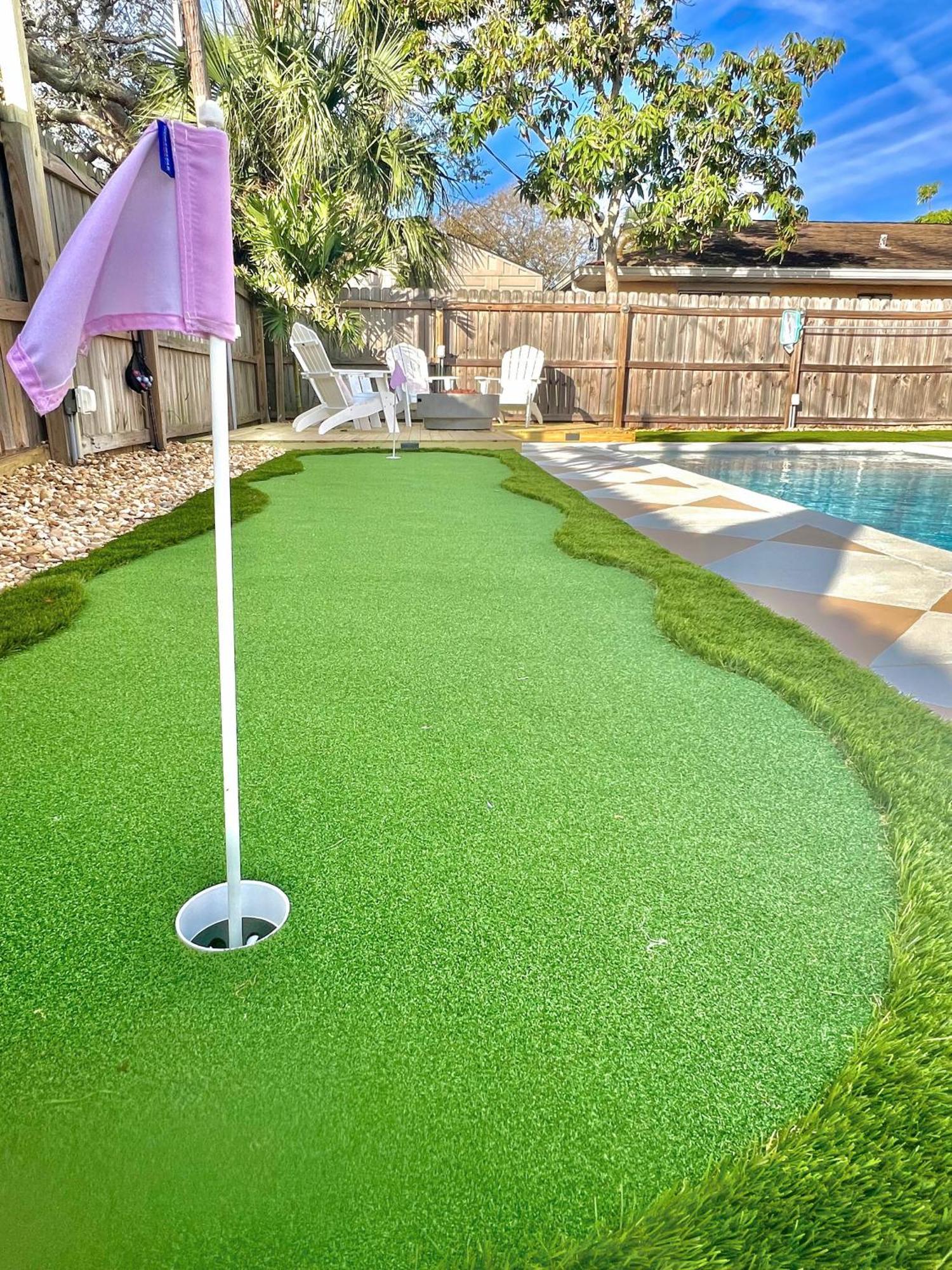 Luxury Villa 3 Blocks From The Beach With A Pool, Fire Pit And Outdoor Oasis كيب كانافيرال المظهر الخارجي الصورة